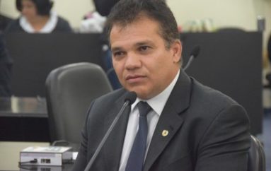 Nezinho critica instalação de novos redutores de velocidade pela Prefeitura de Maceió