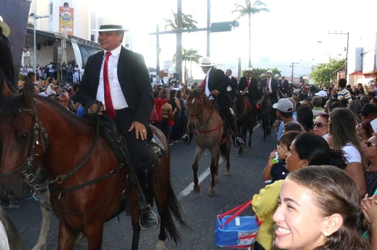 Ricardo Nezinho destaca força da tradição popular na festa da padroeira