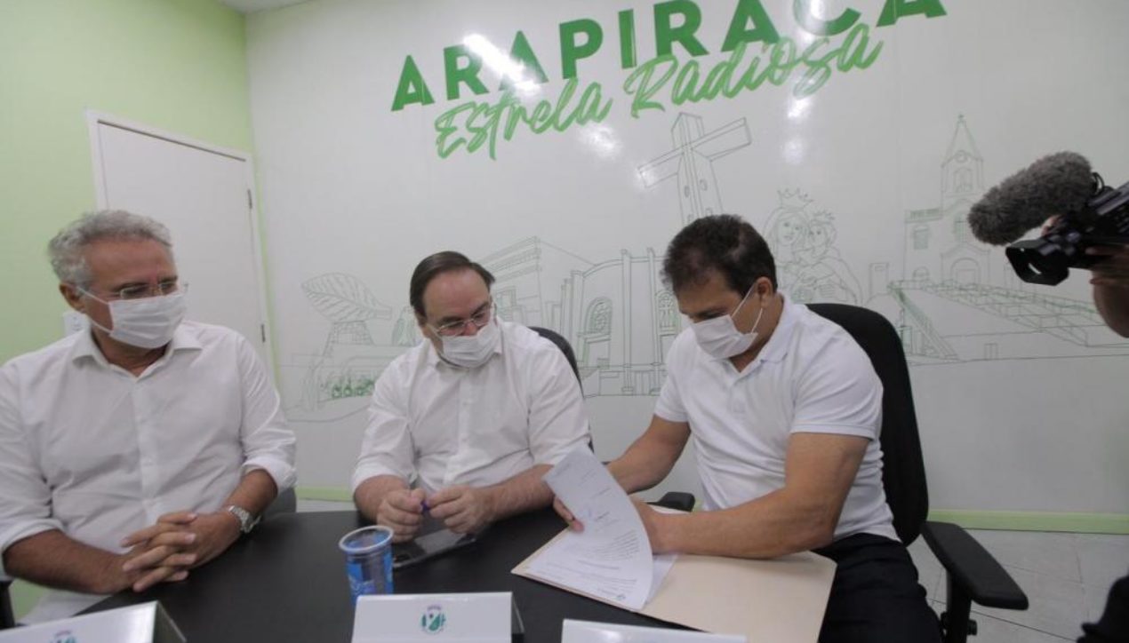Deputado Ricardo Nezinho participa de solenidade de assinatura da ordem de serviço para início das obras do Centro de Convenções de Arapiraca