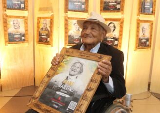 Aos 100 anos, joalheiro aposentado é homenageado pelo projeto Raízes de Arapiraca