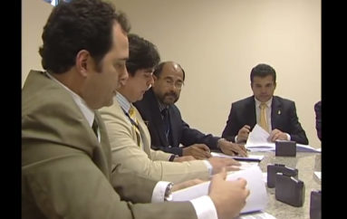 Técnicos do Departamento Nacional de Produção Mineral reúnem-se com deputados da CCJ para alertar sobre inconstitucionalidade do projeto em trâmite na ALE. Enviado em 24 de set de 2009