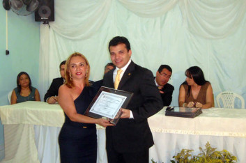 Ricardo recebe Título de Cidadão Honorário de Craíbas-AL (14-06-2011)