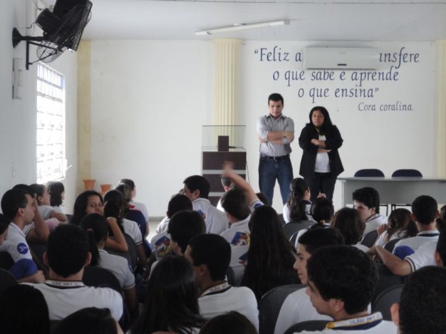 Apresentação da RMA no Colégio Santa Cecília (09-08-2010)