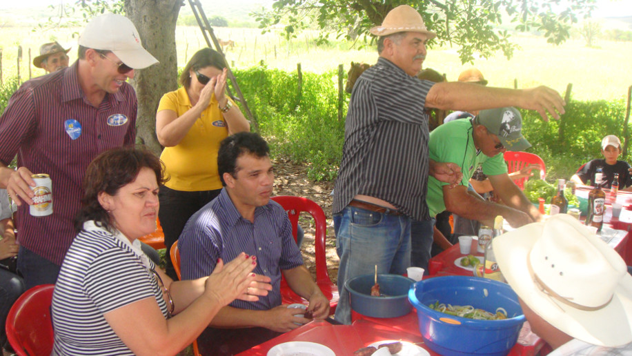 Almoço na Fazenda Jequiri em Minador com a Prefeita Socorro (09-09-2010)