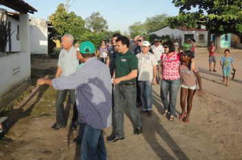 Caminhada no povoado Minador em Cacimbinhas – AL (11-08-2010)