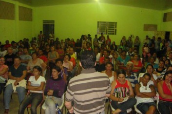 Apresentação da RMA na comunidade do Bairro Primavera (07-06-2010)