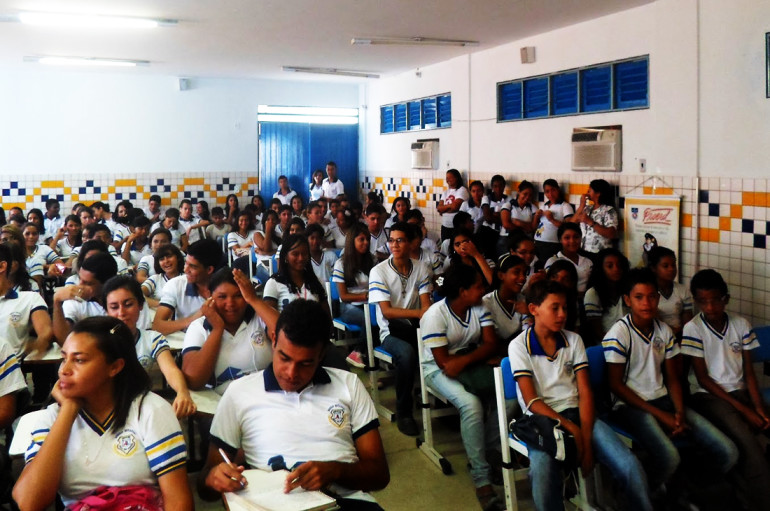 Ricardo defende a “Escola Sem Partido” em projeto de lei