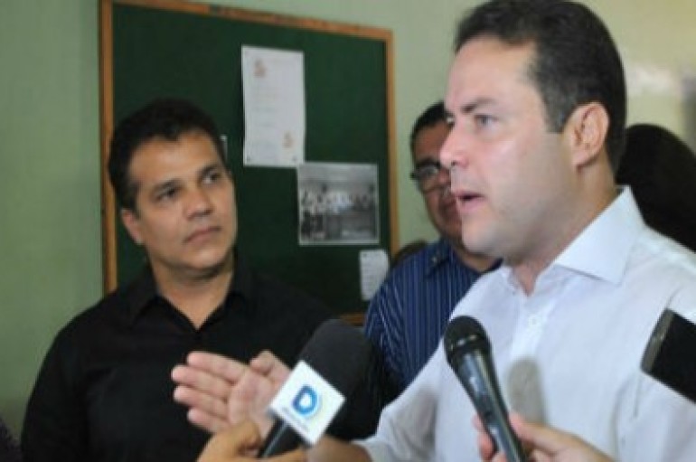 Deputado Ricardo Nezinho pede a Renan instalação de IC para Arapiraca