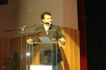 Ricardo participa da inauguração do SESI /SENAI em Arapiraca (02-12-2009)
