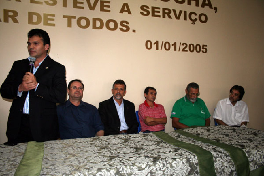 Arnaldo Rocha toma posse na Secretaria de Cultura de Arapiraca (29-05-2009)