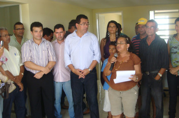 Ricardo Nezinho participa da Emancipação Política de Craíbas  (24-04-2010)