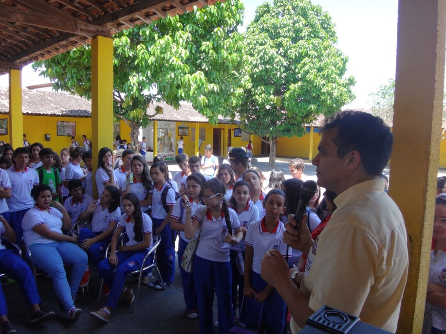 Reunião no Colégio Nossa Senhora Aparecida (04-09-2014)