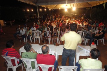 Reunião no Bairro Poção (01-10-2010)