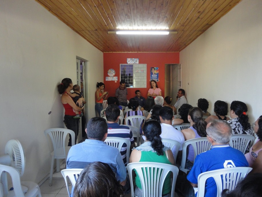 Visita na casa do Dede Educação (02-10-2010)