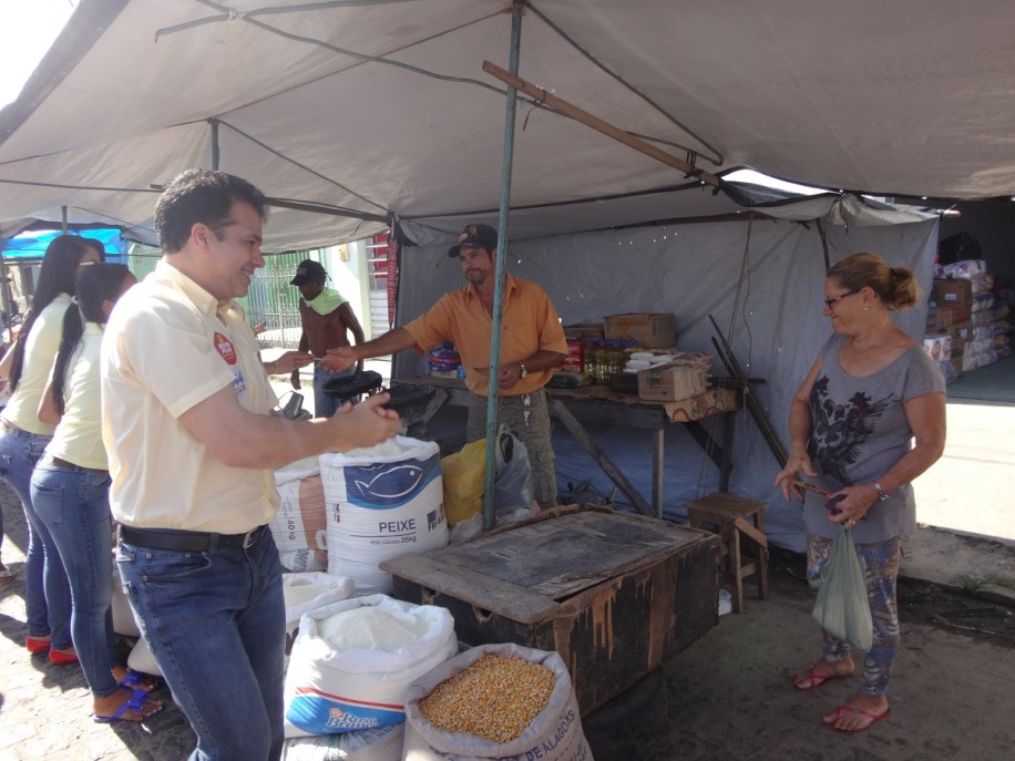 Caminhada na Feira do bairro Brasília (04-09-2014)