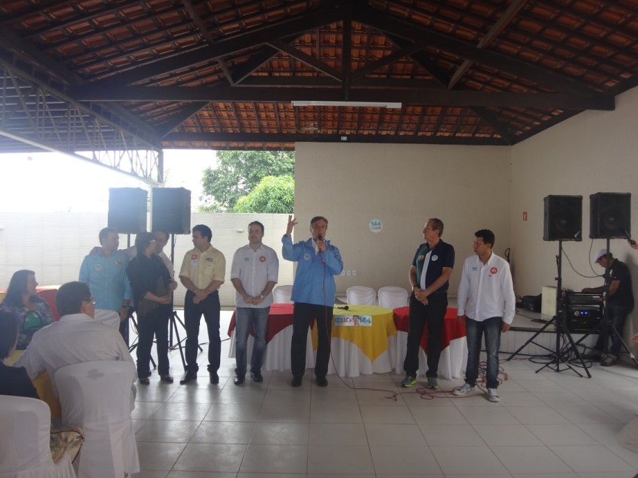 Reunião com servidores da Prefeitura (25-07-2014)