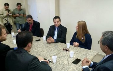 Ricardo Nezinho destaca parceria entre Assembleia e MP em projeto de educação