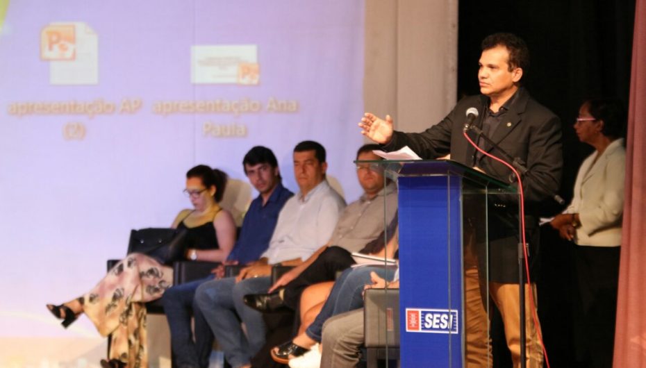 Ricardo Nezinho defende mais recursos para o transporte de universitários