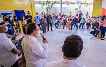 Prefeito Luciano Barbosa entrega CRAS Mangabeiras totalmente revitalizado