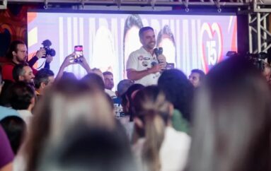 Paulo inaugura comitê em Arapiraca prometendo continuar com programas sociais