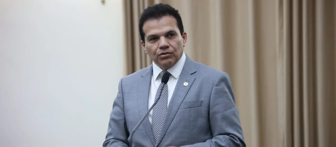 Ricardo Nezinho destaca duplicação da AL-110 e avanços em obras estruturantes no Agreste