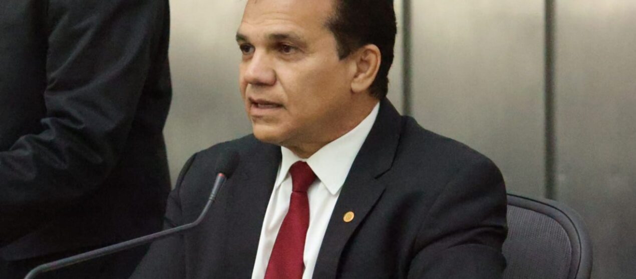Ricardo Nezinho anuncia R$ 60 milhões para maternidade em Arapiraca
