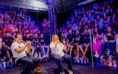 Encontro de jovens com Rute e Ricardo Nezinho discute propostas e fortalece a participação política