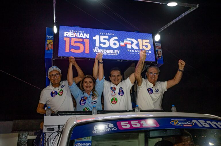 Ricardo e Rute Nezinho realizam caravana ao lado do senador Renan e Dr. Wanderley