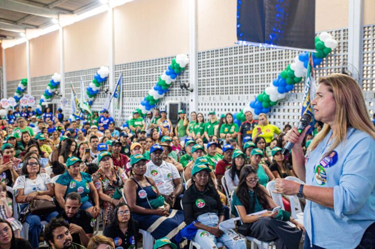 Rute Nezinho assume compromisso com políticas públicas para mães atípicas e cuidadoras